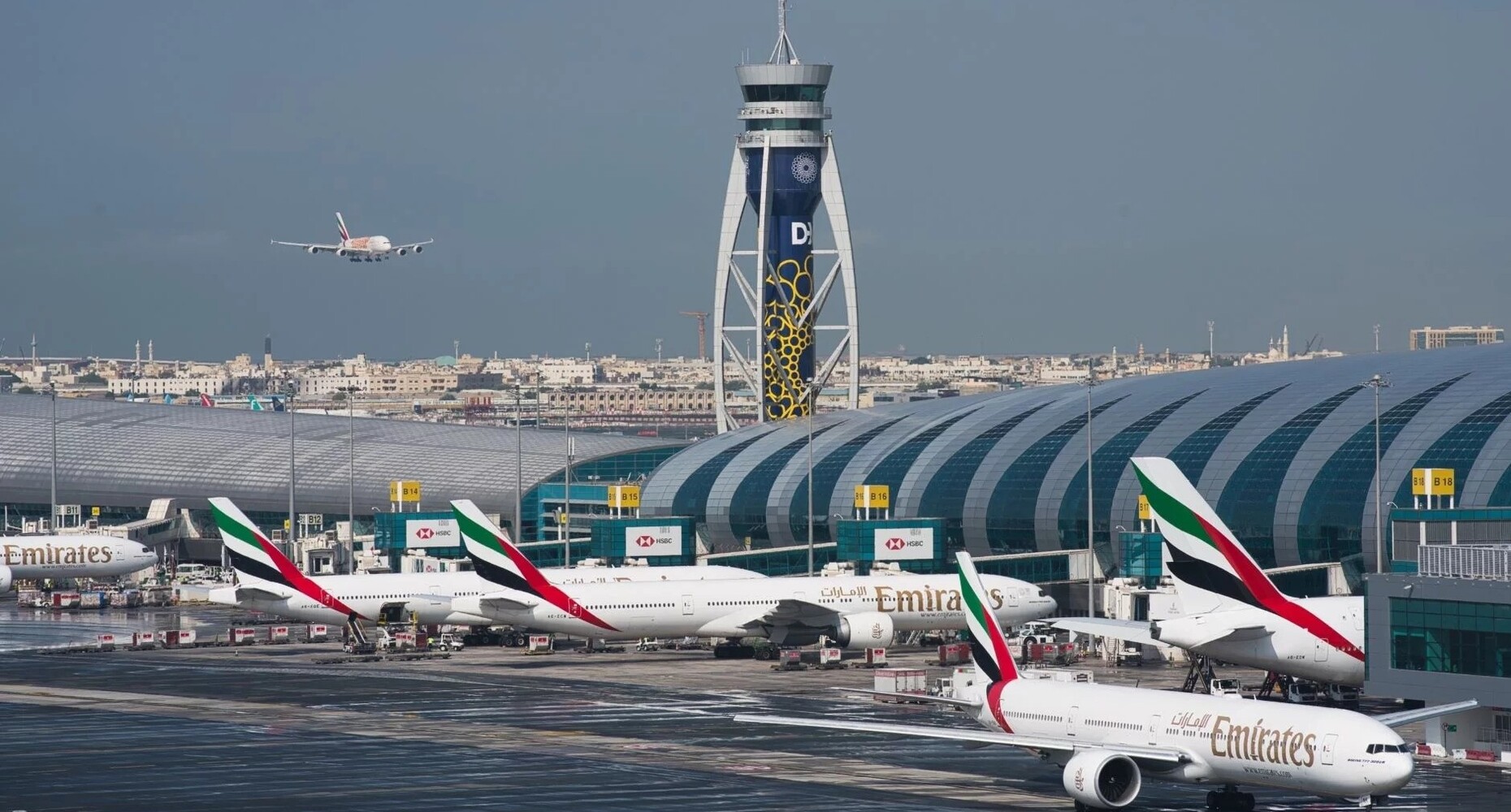 A Traveller's Guide to Dubai Airports