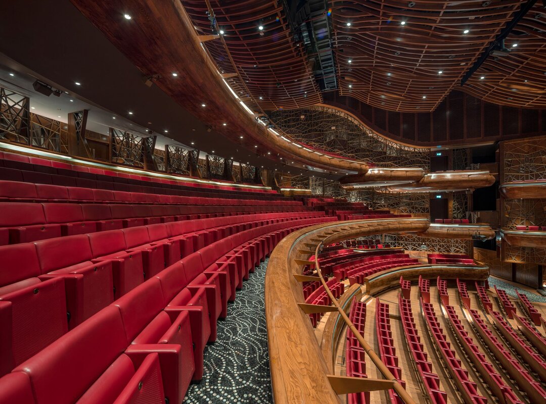 Exploring the Dubai Opera's Stunning Design