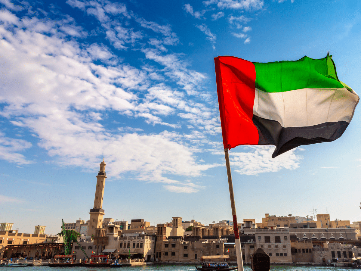 Golden Visa In Dubai - How To Obtain With Dubai's Gold Card Program