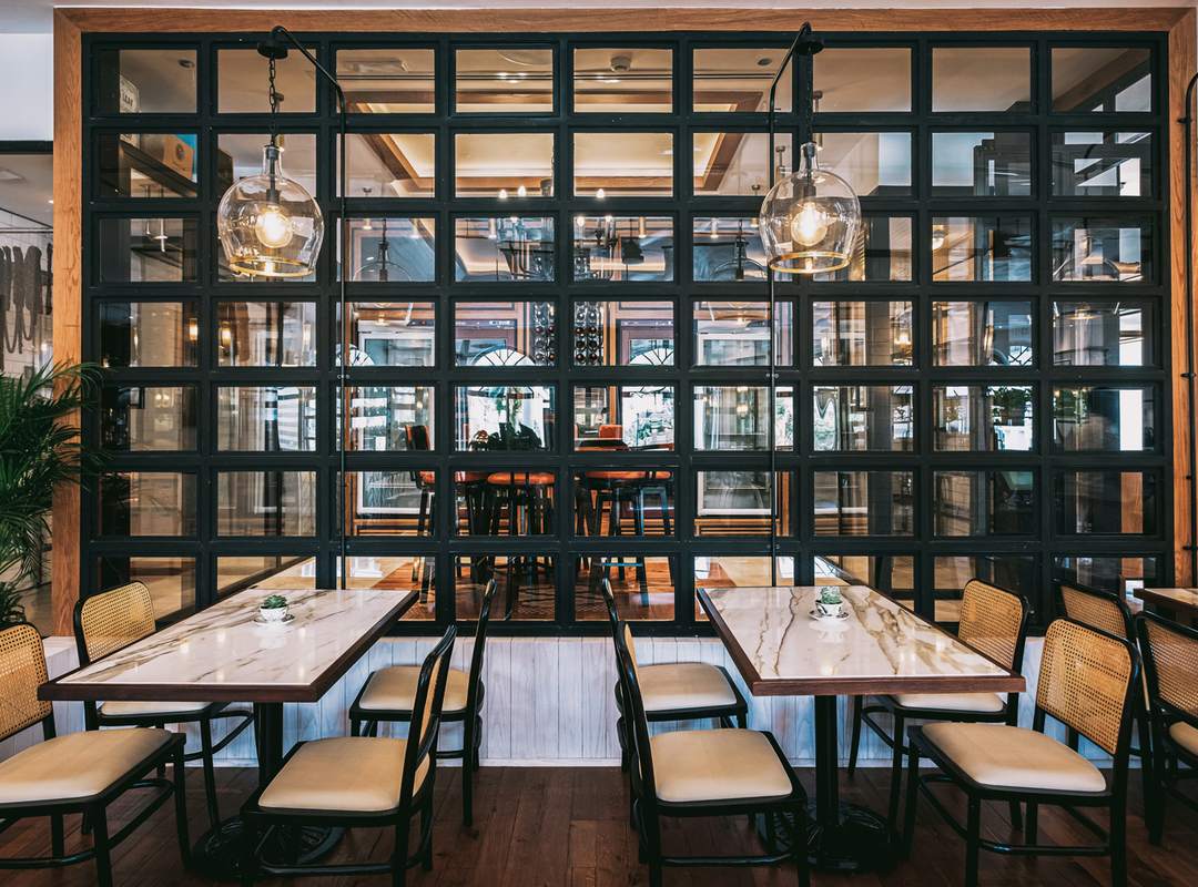 Restaurants in Victory Heights 
