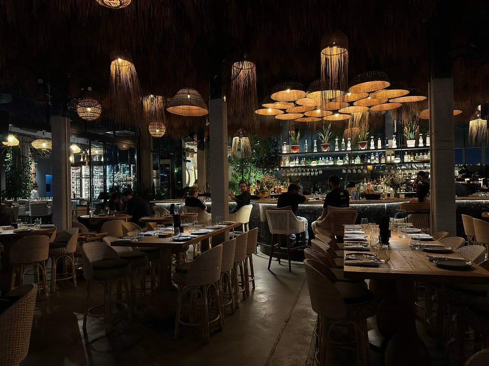 Top 10 Luxury Bars and Lounges in Dubai