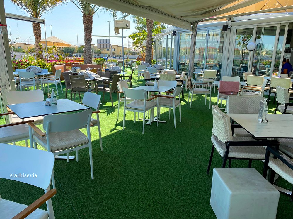 Restaurants In Jumeirah Park