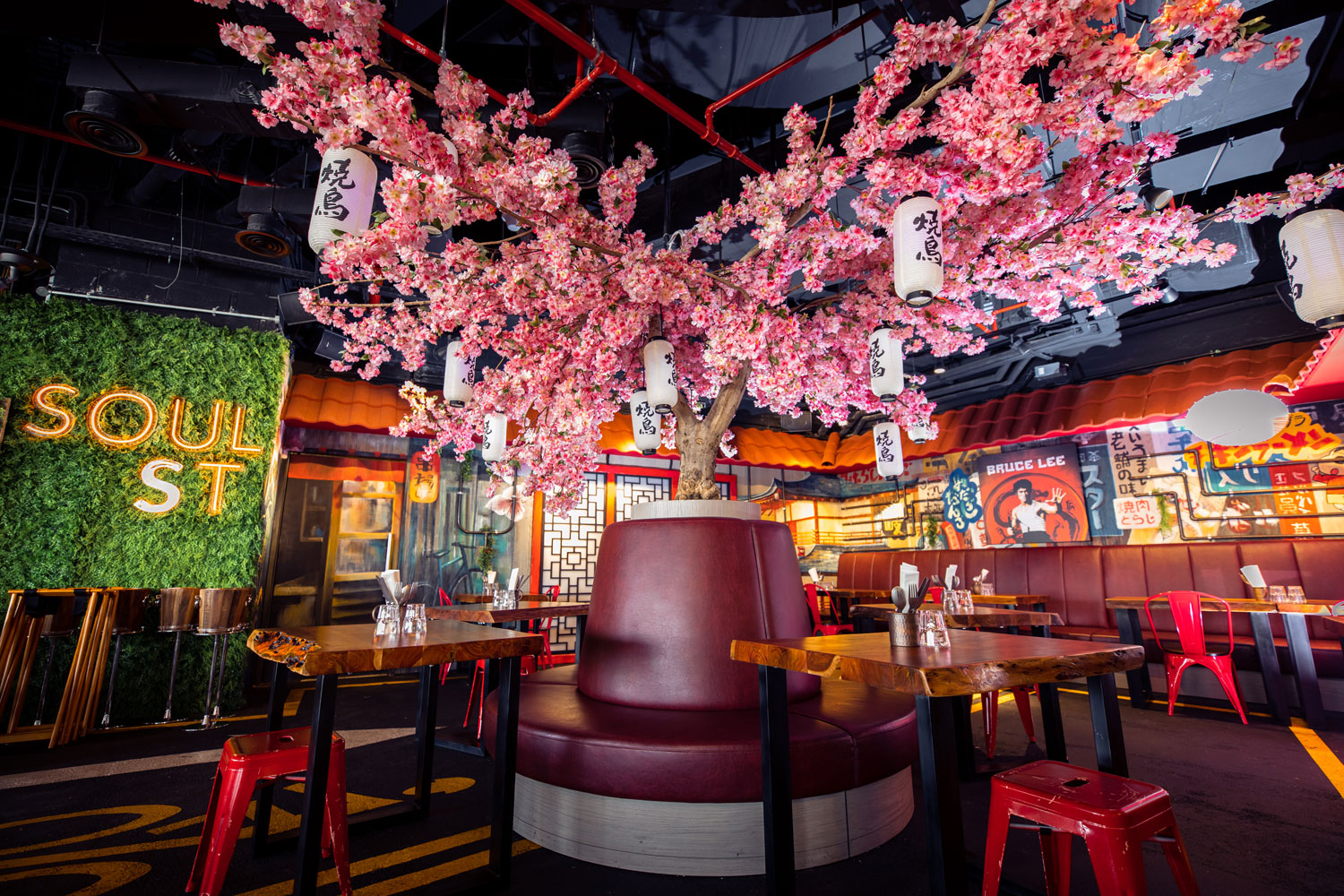 Restaurants In Jumeirah Village Circle