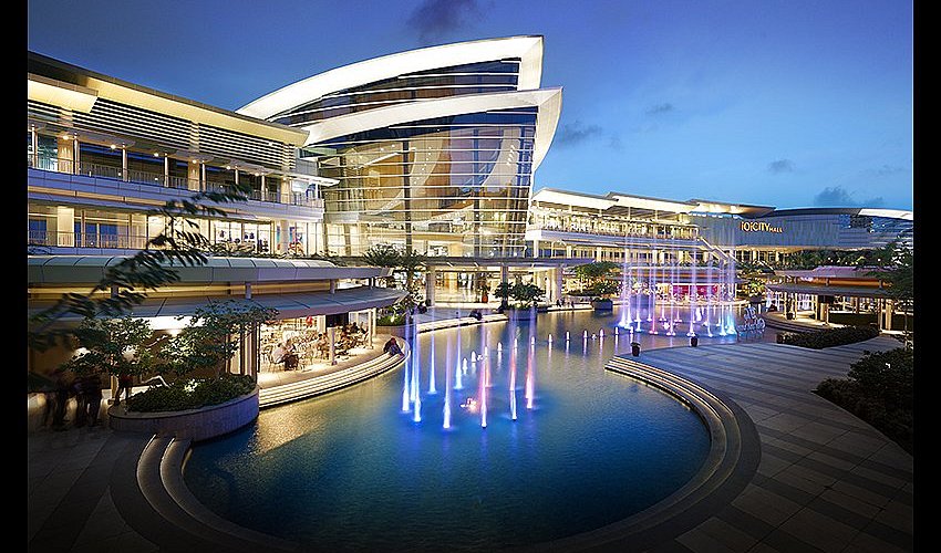 Top 10 Biggest Malls in the World by Experience and Design