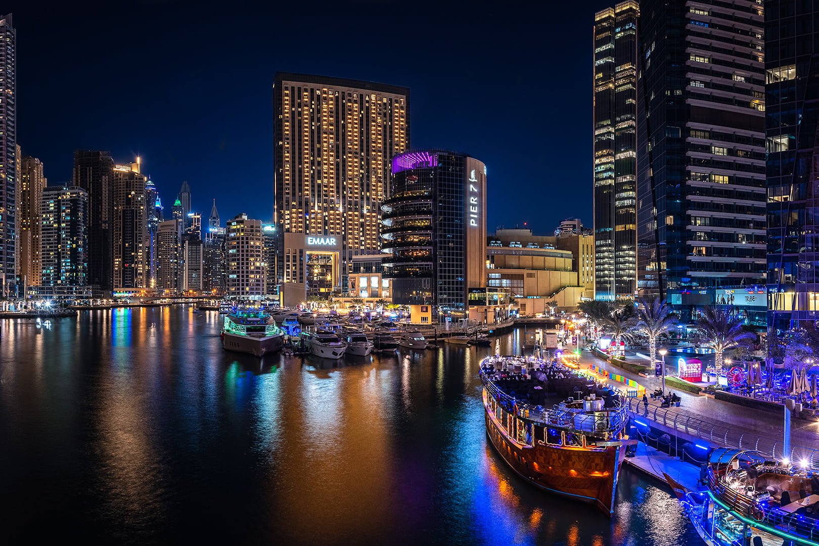 Explore the Top Luxury Waterfront Communities in Dubai