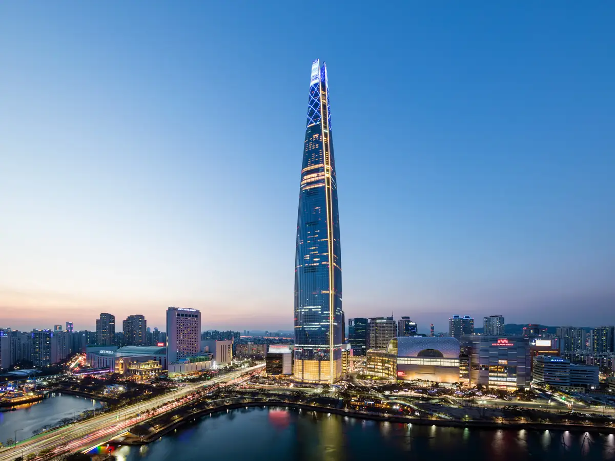 Fastest Lift in the World: Top 6 Ranked