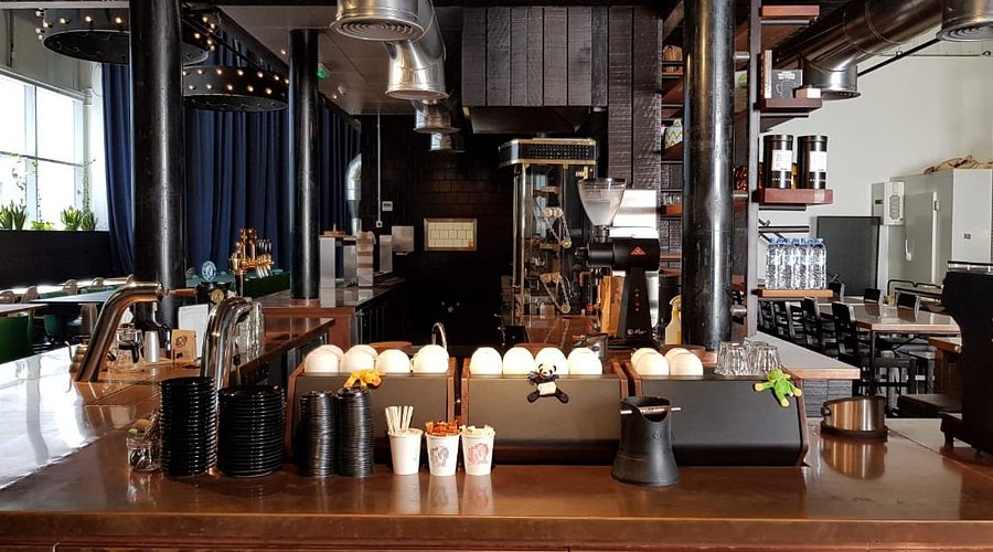 Best Coffee Shops in Dubai: Where Exceptional Brews Meet Unique Atmospheres