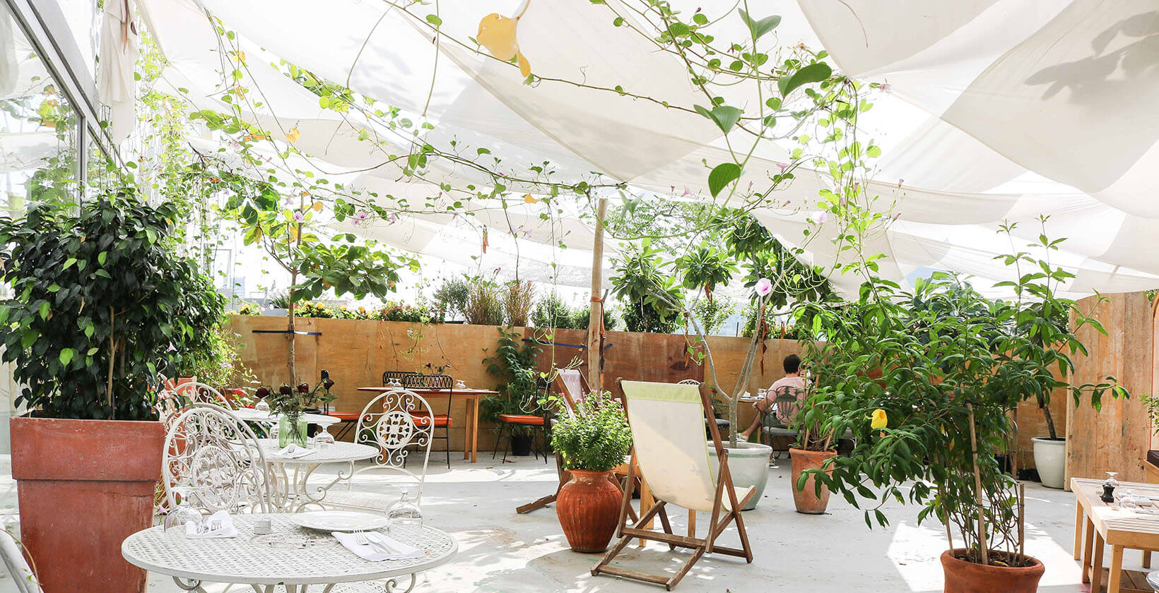 Best Coffee Shops in Dubai: Where Exceptional Brews Meet Unique Atmospheres