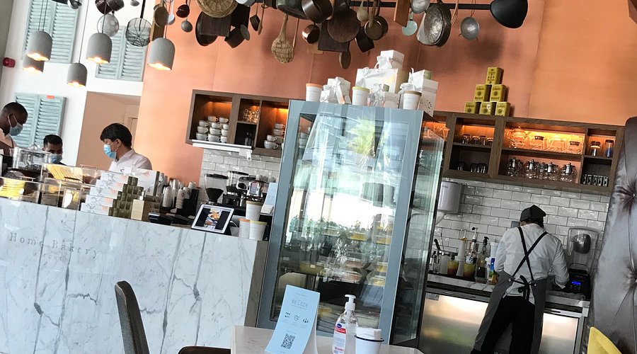 Top Bakeries in Dubai for Fresh Bread and Artisan Pastries