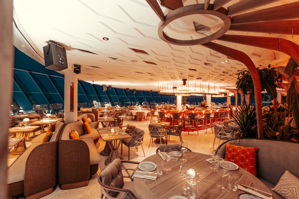 Exploring the Best Palm Jumeirah Restaurants: A Culinary Journey